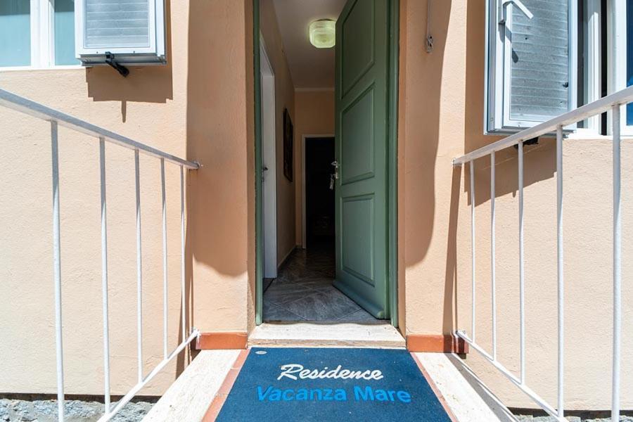 Residence Vacanza Mare 坎普码港 外观 照片